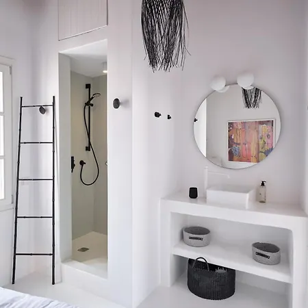 Chiara Mykonos Iii Apartment